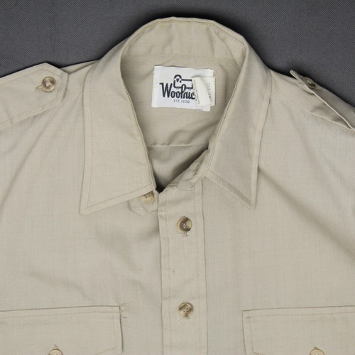 VTG Woolrich Utility Shirt Mens S Solid Beige Polyester Cotton Blend Epaulet USA - Picture 3 of 7
