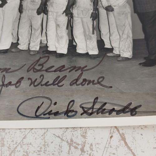 Signed Black & White Photo Prints William Beam Thanks For a Job Well Done 2 Pcs - Picture 6 of 15
