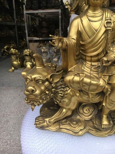 17'' brass buddhism buddha ksitigarbha Bodhisattva on beast lion dog statue - Picture 7 of 12