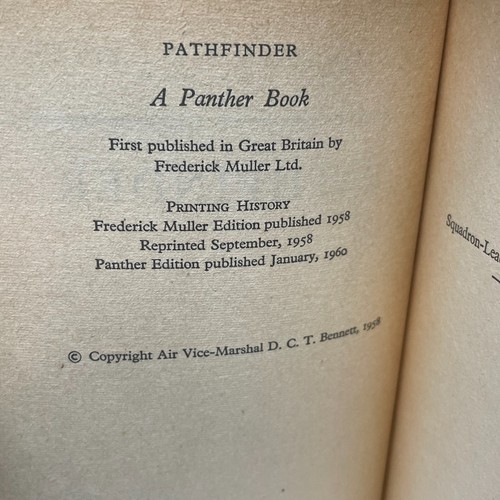 Pathfinder by D. C. T. Bennett (Paperback Book) Biography, Memoir, Aviation - Picture 7 of 7