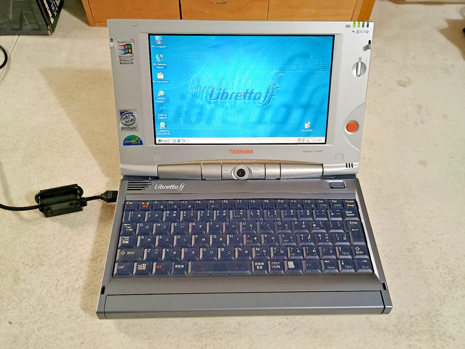 Toshiba Libretto ff1100v Intel P266MHz 96MB, 100GB HD Win2K CD-ROM & More  RARE - Image 2 of 4