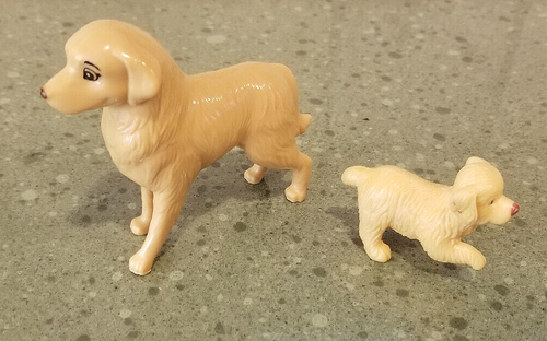 2 BARBIE DOGs PET LOT Golden Retriever Adult Puppy Large Small Toys Accessories - Picture 2 of 3