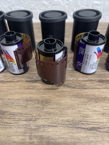 Kirkland 35mm 24 exp/ 200ISO/ASA Film- 5 Roll lot With canisters 6/2002 MH JD - Picture 4 of 6