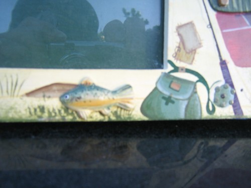 KATHY HATCH GONE FISHING WOODEN PICTURE FRAME 5" BY 3" PHOTO SIZE HAND PAINTED - Picture 4 of 8