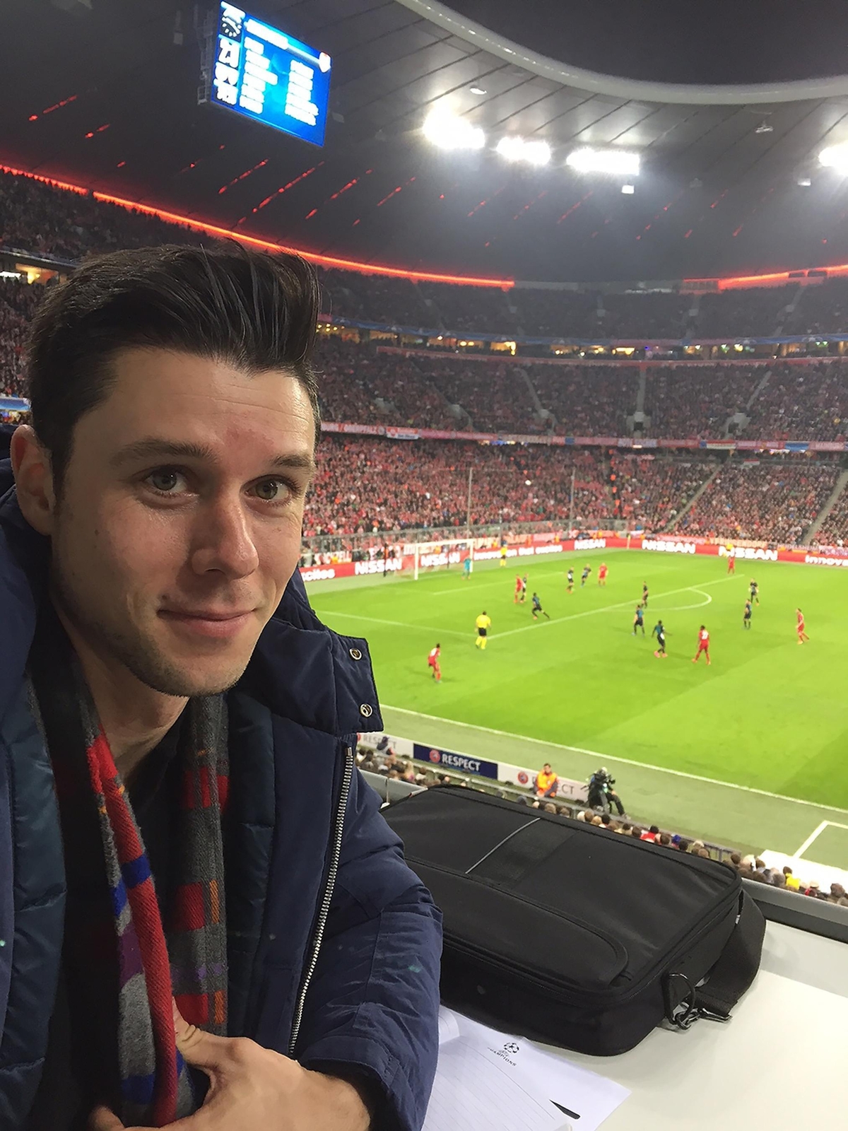 Thumbnail - Rausgekickt Da Waren's Nur Noch Zehn Julien Wolff Taschenbuch 192 S.