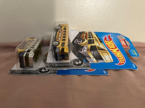 Hot Wheels High Super Chromes School buses lot of 2 - Picture 6 of 6