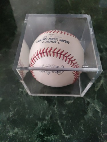 Chipper Jones Autographed Baseball OMLB Atlanta Braves HOF MLB - Picture 8 of 8