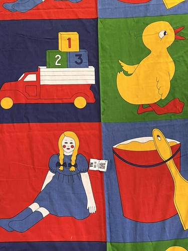 Children's Fabric Vintage Primary Colors 4 Yd 16 " x 58" Toys Child's Room - Picture 2 of 11