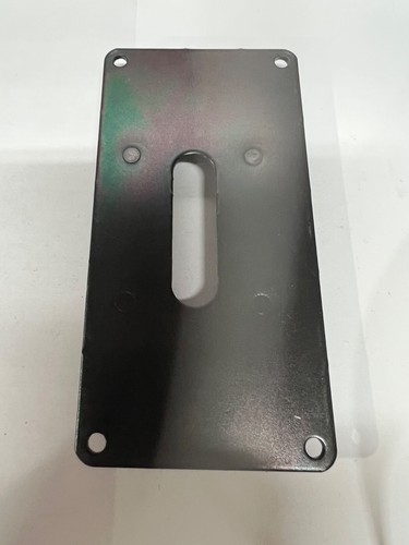 Sega - Out Run - Soporte de cubierta B - Nuevo Original - Pieza # KR 1311 - NOS - Imagen 1 de 2