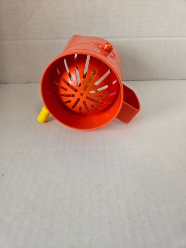 FISHER PRICE 1989 / 1980'S ORANGE TOY FLOUR SIFTER KITCHEN TOY LOT C - Picture 5 of 6