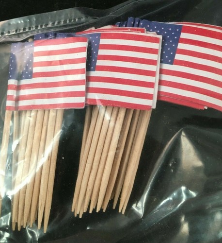 Chef Craft - American Flags - Party Picks - 50 Picks - Sandwiches / Cupcakes - Picture 3 of 4
