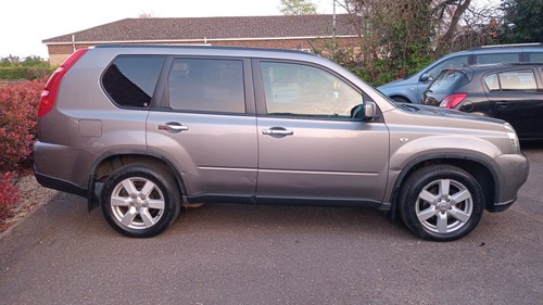 Nissan X trail automatic, 2.0d, 73k miles, 1yr MOT, full service history. - Picture 4 of 15