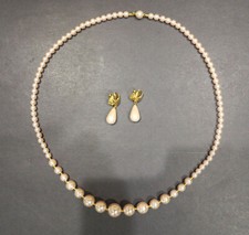 Vintage Faux Pearls Beaded Chocker Collar Necklace w/ Matching Teardrop Earrings
