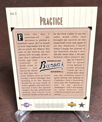 Libro de recortes 1995 Upper Deck Michael Jordan’s #2 Practice Barons - Imagen 2 de 3