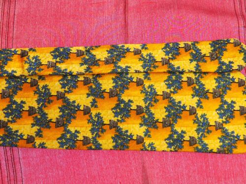 Gentlemen's Givenchy Silk Necktie L 58 Inch W 3.8 Designer - Picture 4 of 12