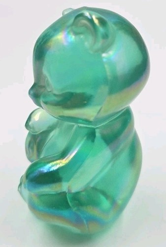 Oso de peluche sentado de vidrio artístico Fenton vintage niebla marina verde opalescente en muy buena condición - Imagen 3 de 6