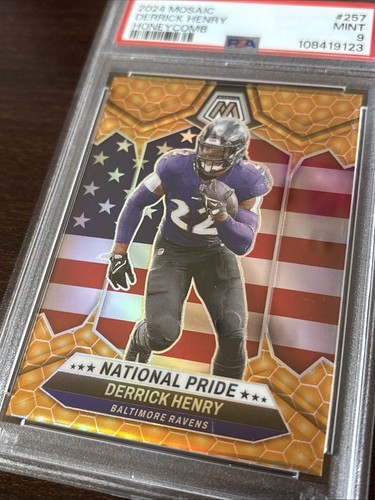 💎 2024 Mosaic DERRICK HENRY Honeycomb National Pride SSP Case Hit #257 PSA 9 - Picture 2 of 5