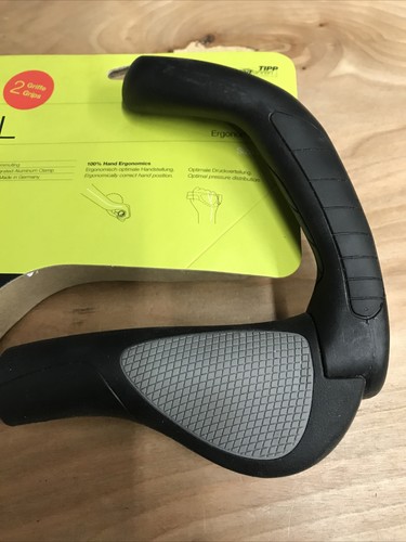 Ergon GP5 Grips - Black/Gray, Lock-On, Large - Picture 5 of 6