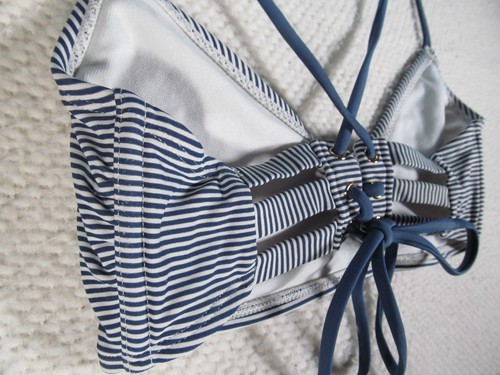 Xhilaration Youth Girls Bikini Top Size Medium Swim Blue Stripe - Picture 8 of 13