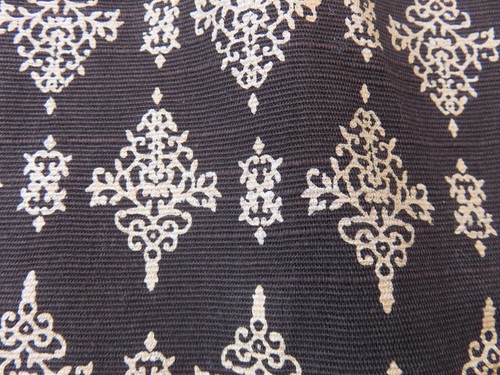 PANTALONE VERSATILE DA VIAGGIO ELASTICIZZATO FANTASIA DAMASCATO MARRONE E ORO ROSA UK 8 - Foto 7 di 13