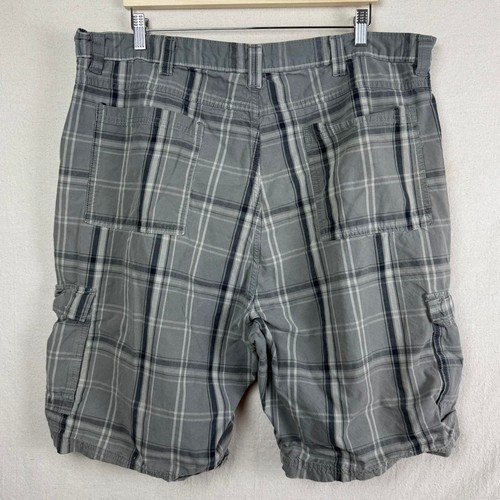 Wrangler Men's 40" Plaid Grunge Style Cargo Shorts Skate - Picture 3 of 6