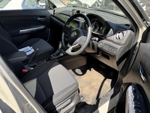 SUZUKI VITARA HEAD UNIT, W/ DISPLAY UNIT, 9IN TOUCHSCREEN, W/ SAT NAV, VITARA, L - Picture 3 of 10
