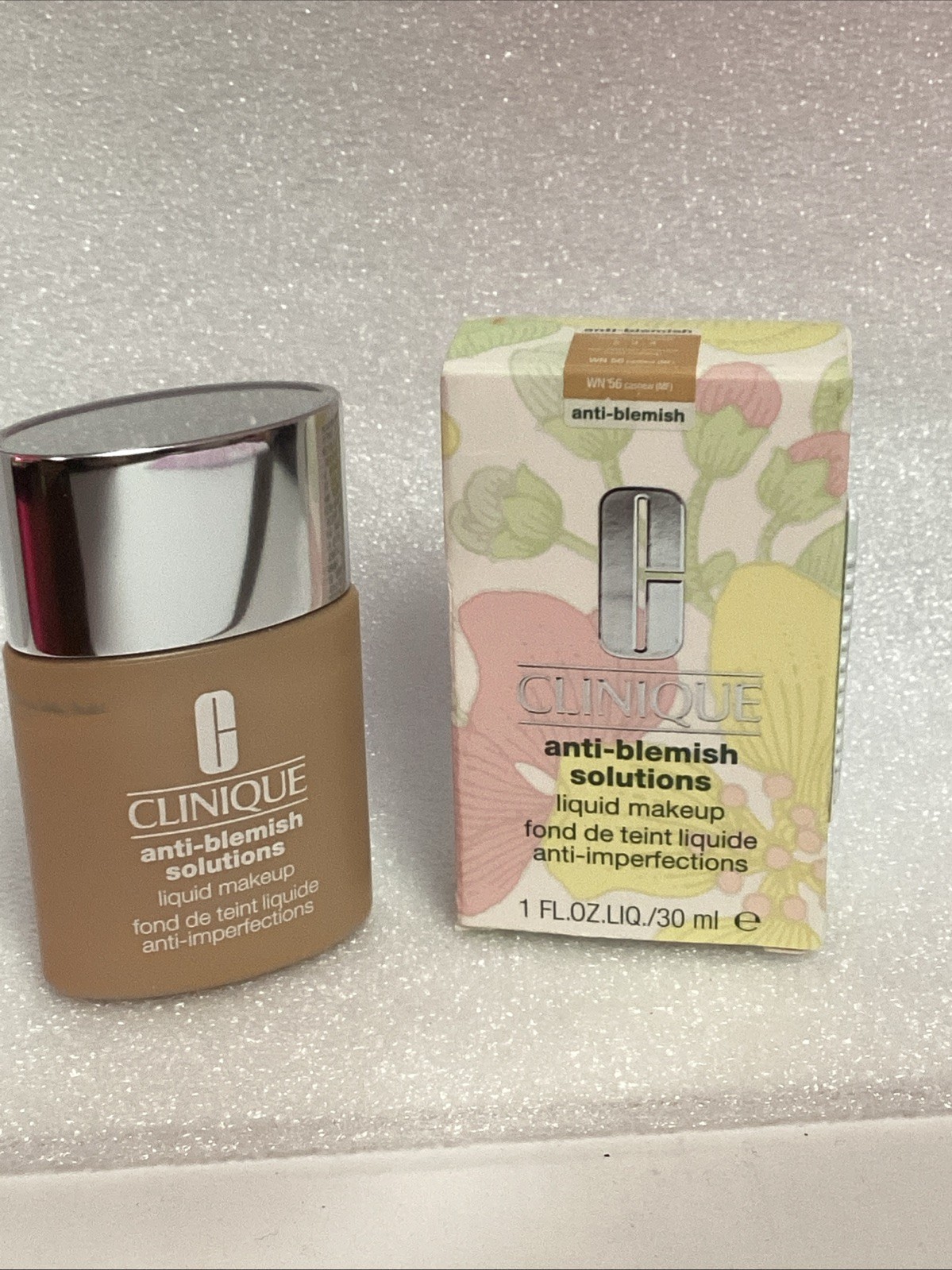 Clinique Anti-Blemish Solutions Liquid Makeup Foundation 30ml- WN 56 Cashew