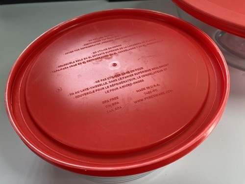 Pyrex Mixing Bowl #326 4qt & 7-Cup Storage Bowl #7203 Both With Red Lids EUC - Picture 16 of 18