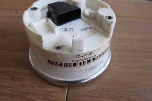2004 2005 2006 OEM Harley Davidson Dyna Sportster Speedometer 13,682 mi 67403-04 - Picture 6 of 6
