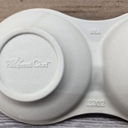 Pampered Chef Microwave Egg Cooker 1372 - Picture 5 of 5