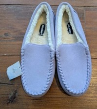 NWT Lands End women's size 6 faux fur slippers In Lavender Purple