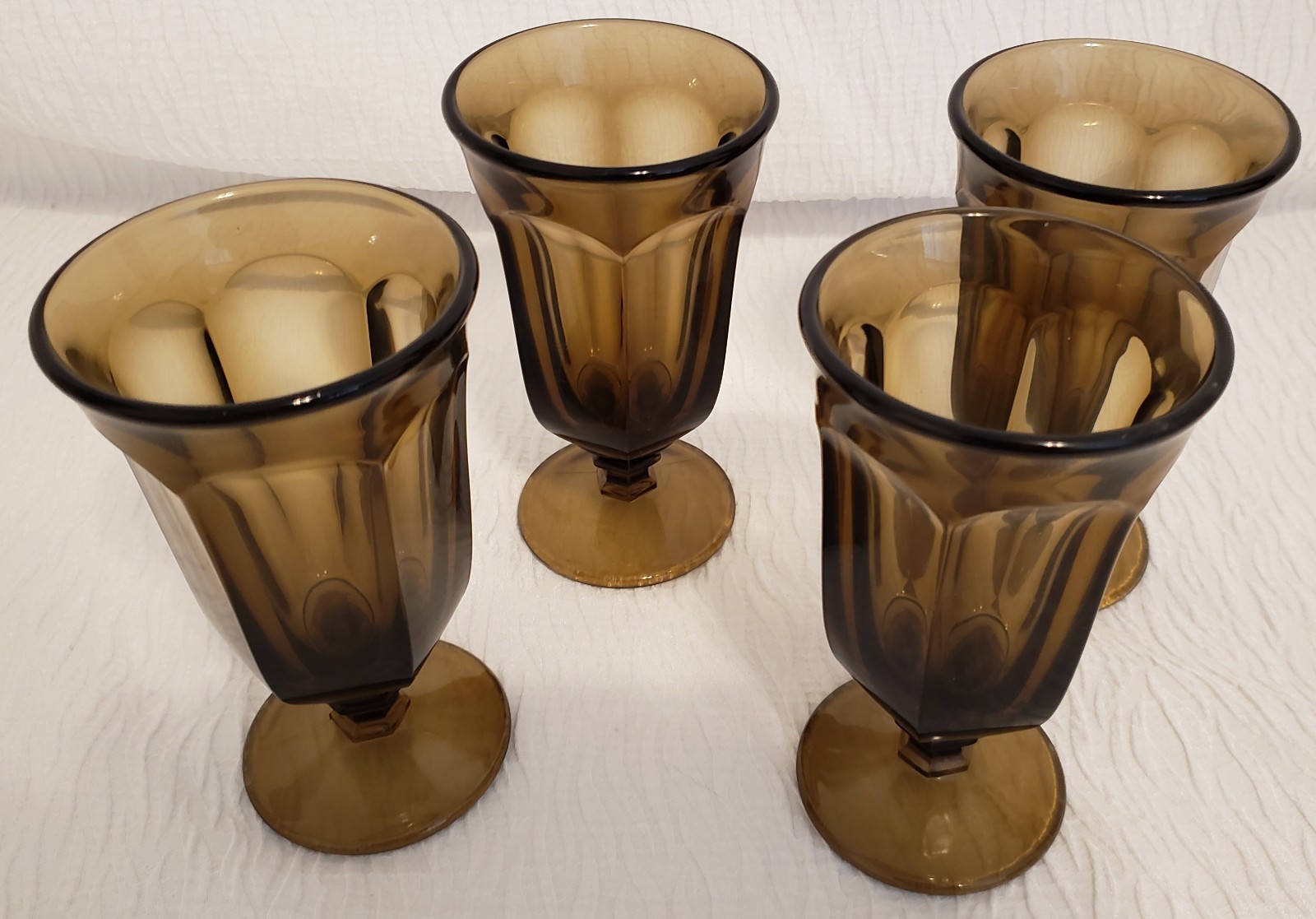 4 Good Vintage Imperial Glass 6-1/2" Old Williamsburg Brown Water Goblets 1970s