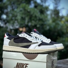 DZ4137-106 Travis Scott x Air Jordan 1 Low Sneaker Size 13W/11.5M Olive