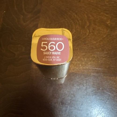 L'Oreal Color Riche Rossetto Satinato Originale Labbra Idratate 560 Saucy Malva - Foto 1 di 2