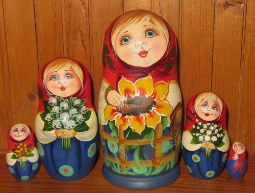 Russia stacking Dolls hand painted GIRL & Sunflower MATT Matryoshka 5 Veselova - Picture 3 of 5