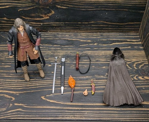 Lord Of The Rings Aragorn Loyal Subjects Series BST AXN Act Figure New Box Open - Picture 4 of 11
