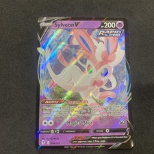 Sylveon V 074/203 SWSH07: Evolving Skies Holo
