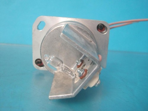 Wolfram Lampe Birne & Halter - Beckman DU640 UV Spektralphotometer 514442 - Bild 3 von 13