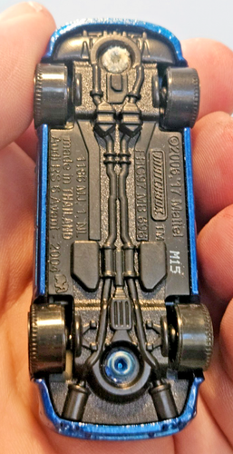 Matchbox 2017 Audi RS 6 Avant suelto azul diecast car avanzado para la calle - Imagen 2 de 5