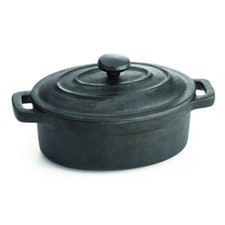 Tablecraft CW30112 8 oz Mini Oval Cast Iron Casserole Dish