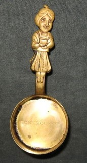 Vintage Tone's Spices Brass Coffee Scoop of Des Moines made in Occupied Japan