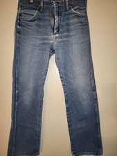 Wrangler 13MWZ Jeans 33x30 Blue Cowboy Cut Medium Wash 2 Pairs DISTRESSED 