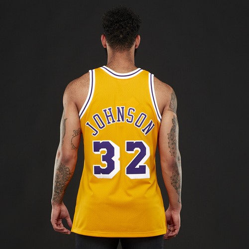 Mitchell & Ness Los Angeles Lakers 1984-85 Magic Johnson Authentic GELB Trikot - Bild 3 von 20