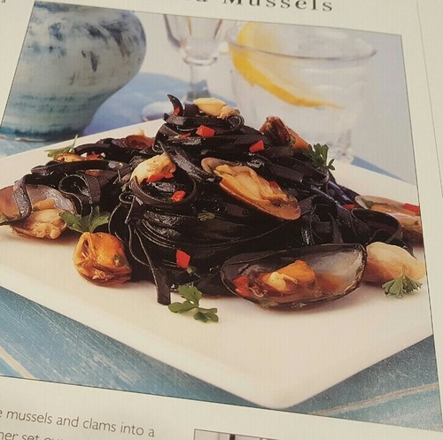 Pasta By Jeni Wright Large Cookbook Hardcover Like New - Picture 2 of 9