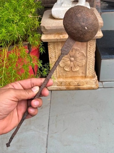 1700's Antique Old Solid Iron Handcrafted Carved Mughal Period Big Cooking Spoon - Picture 17 of 24