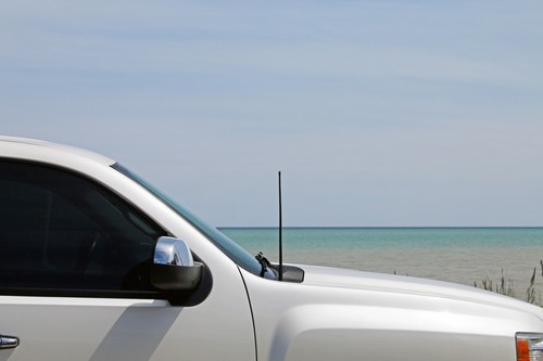 ALL-TERRAIN 17" RUBBER ANTENNA MAST - FITS: 2007-2018 Jeep Patriot - Picture 9 of 10