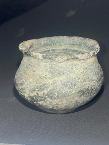 Antiguo recipiente o taza de piedra Gandhara de la región de Swat de Pakistán - Imagen 13 de 14