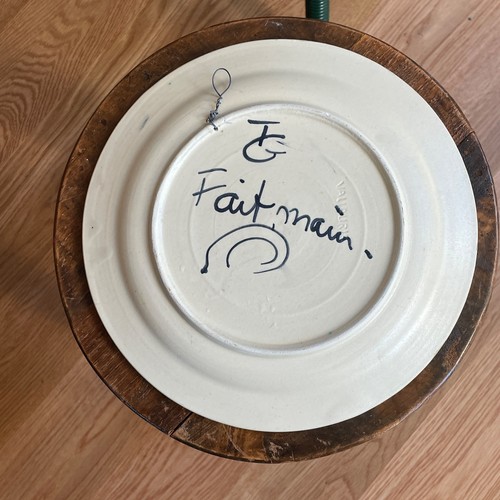 Plato de pared de cerámica mate 9,5" VALLAURIE Francia con arte para garabatos pájaro firmado - Imagen 2 de 4