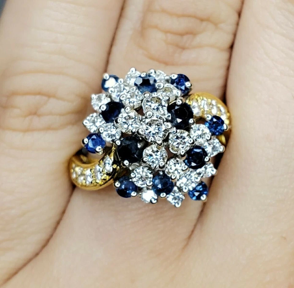 Anillo con racimo de diamantes y zafiros de oro de 18 quilates, vintage, hecho a mano Foto 2 de 4