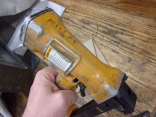BOSTITCH Pneumatic Air Plier Box Carton Staple Stapler Gun P50-5C SB5019 3/8" US - Picture 6 of 14